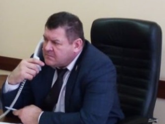 Вячеслав Тарасов провел дистанционный прием граждан